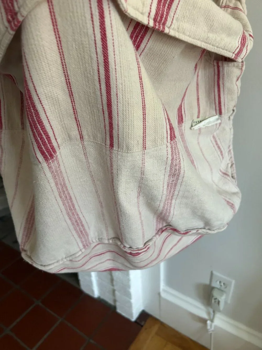 Pottery Barn Cotton Red and Cream Large Basket Liner